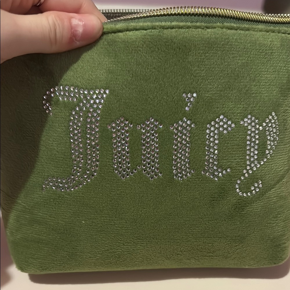 Juicy Couture Green Cosmetic Bag - Picture 3 of 6